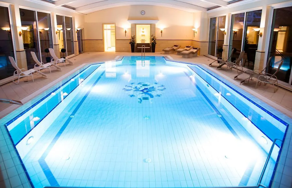 Thermenhotel Quellenhof Bad Füssing 4*,